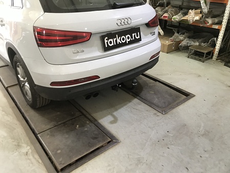 Фаркоп Steinhof для Audi Q3 2011-2018 A-096 в 