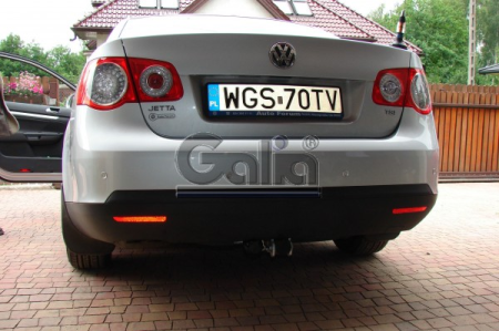 Фаркоп Galia для Volksawgen Jetta 2005-2010 V066C в 