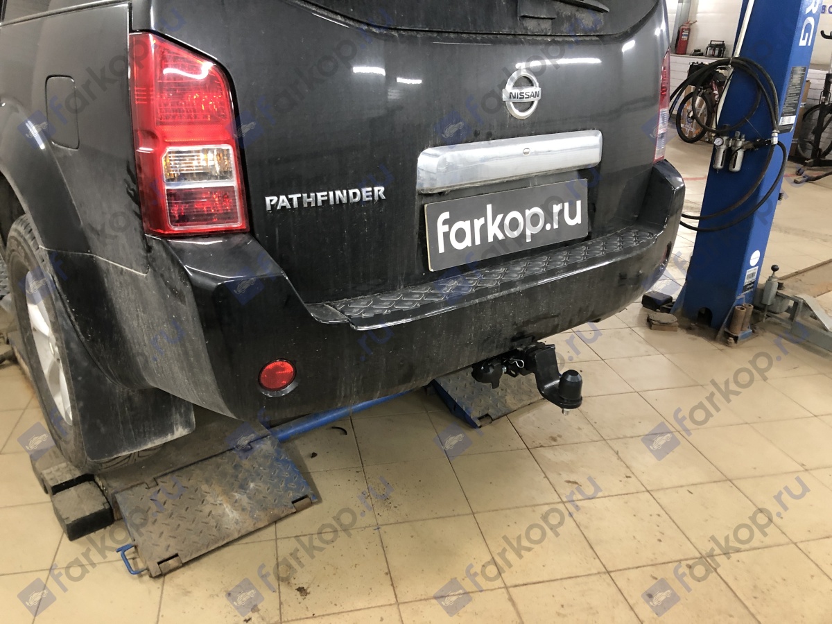 Фаркоп Уникар для Nissan Pathfinder 2004-2014 12199E в 